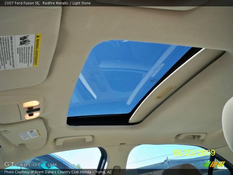 Redfire Metallic / Light Stone 2007 Ford Fusion SE