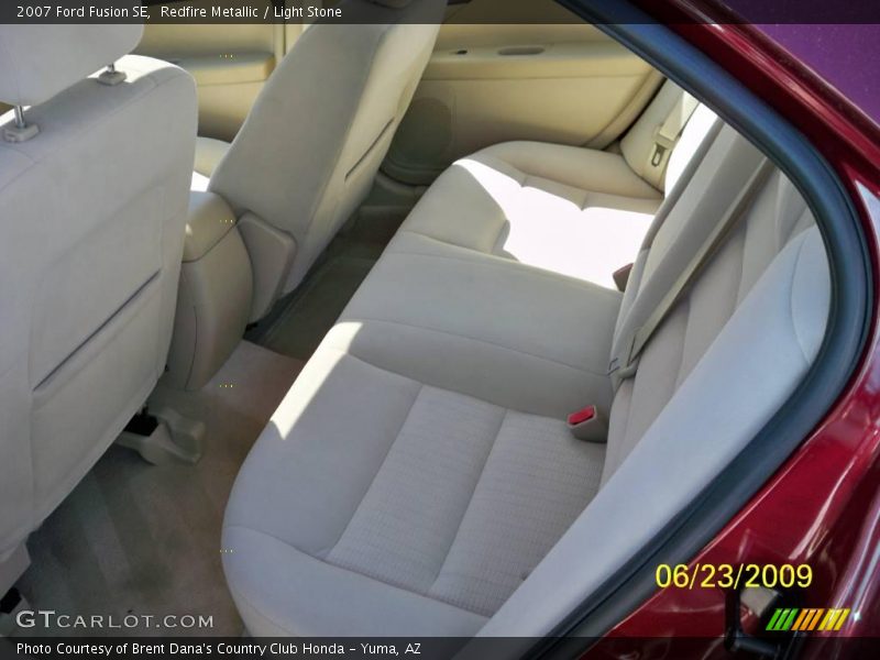 Redfire Metallic / Light Stone 2007 Ford Fusion SE