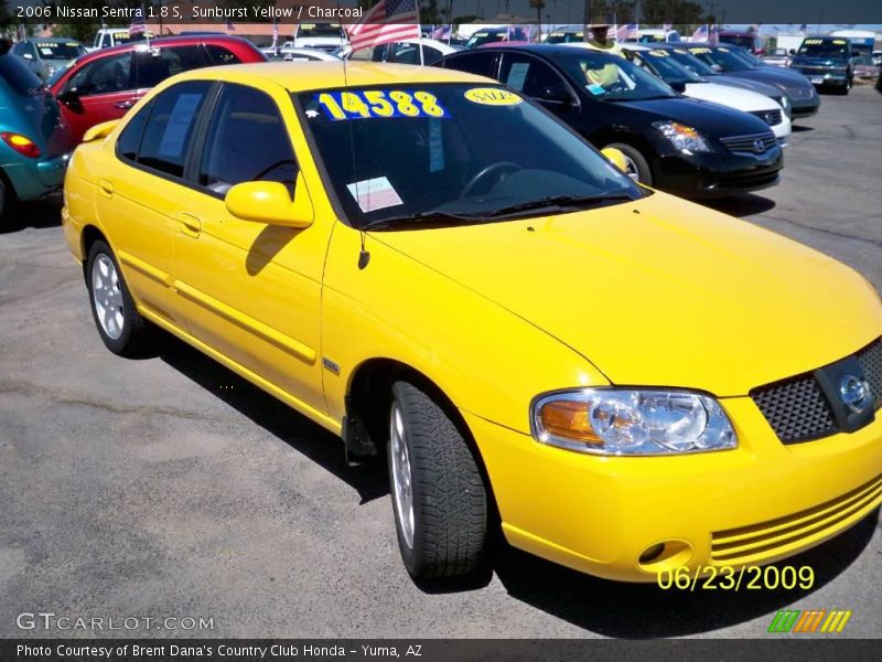 Sunburst Yellow / Charcoal 2006 Nissan Sentra 1.8 S