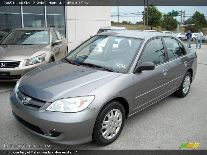 Magnesium Metallic / Gray 2005 Honda Civic LX Sedan