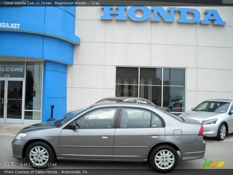Magnesium Metallic / Gray 2005 Honda Civic LX Sedan