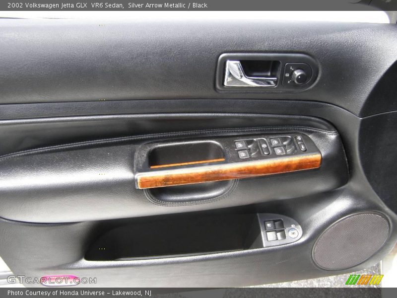 Silver Arrow Metallic / Black 2002 Volkswagen Jetta GLX  VR6 Sedan
