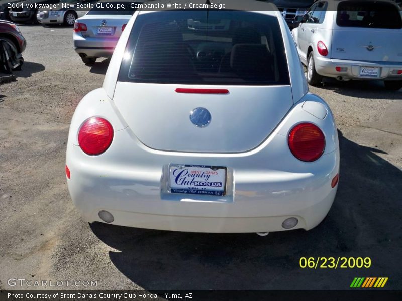 Campanella White / Cream Beige 2004 Volkswagen New Beetle GL Coupe