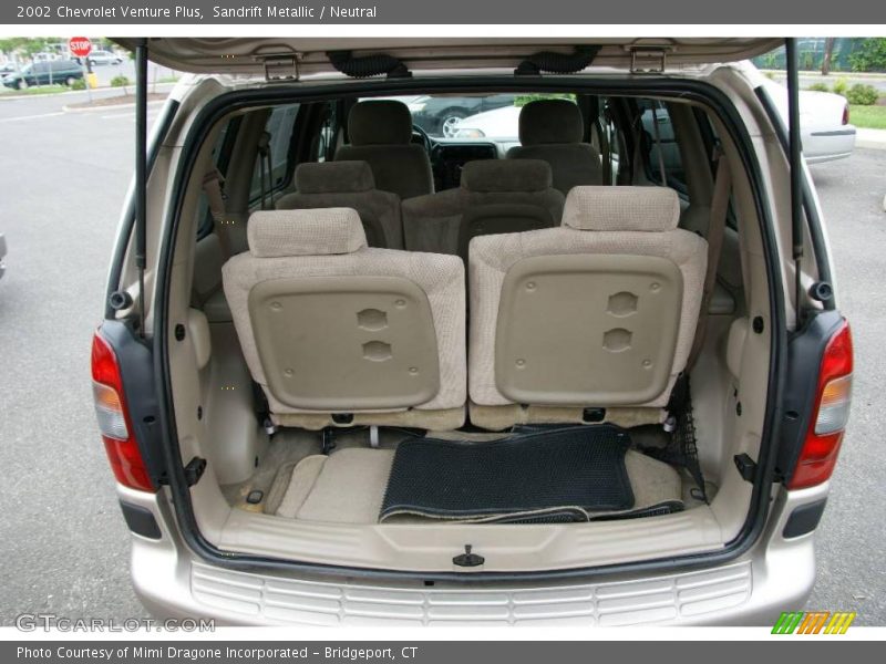 Sandrift Metallic / Neutral 2002 Chevrolet Venture Plus