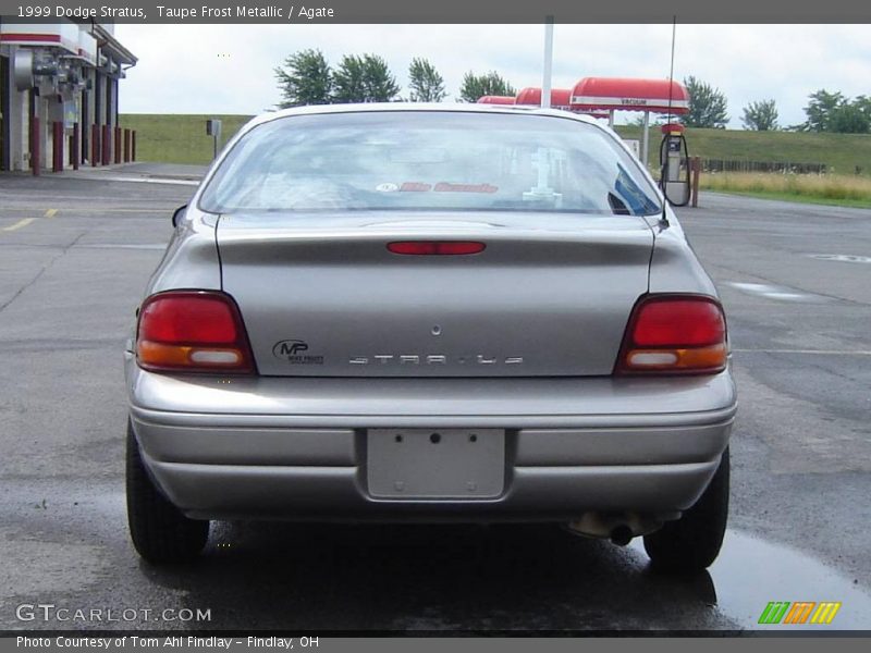 Taupe Frost Metallic / Agate 1999 Dodge Stratus