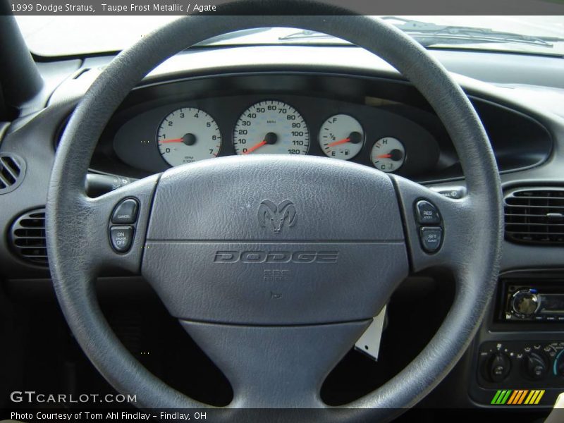 Taupe Frost Metallic / Agate 1999 Dodge Stratus