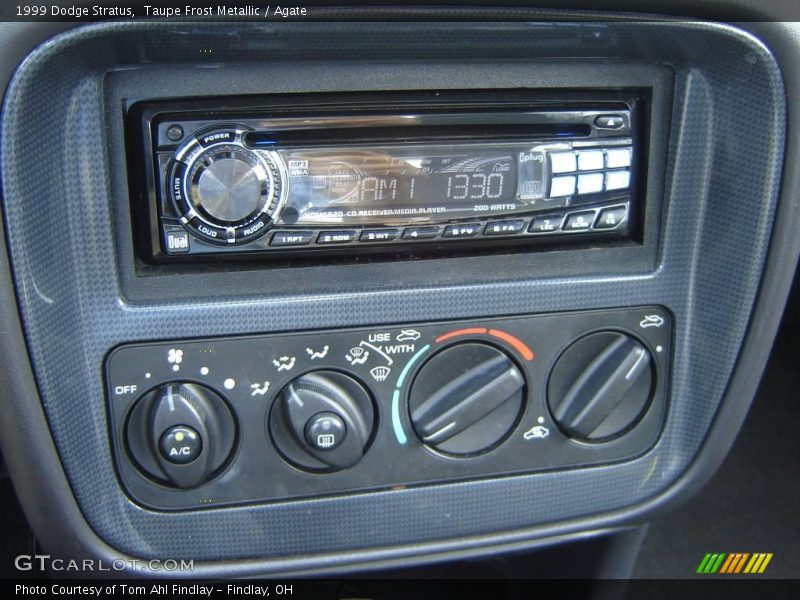 Taupe Frost Metallic / Agate 1999 Dodge Stratus