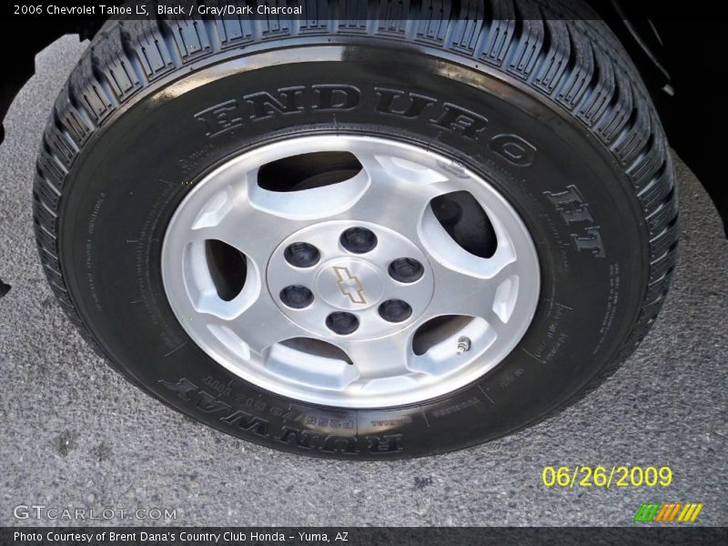Black / Gray/Dark Charcoal 2006 Chevrolet Tahoe LS