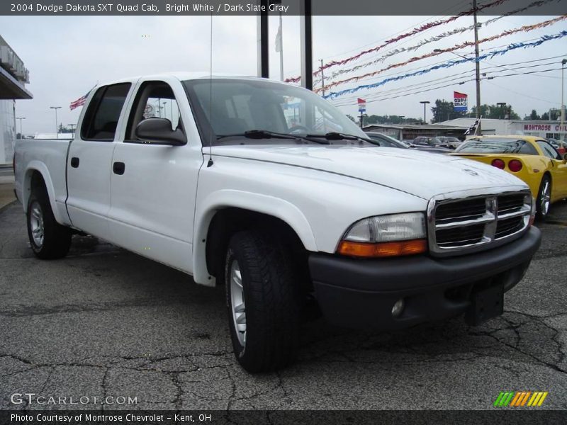 Bright White / Dark Slate Gray 2004 Dodge Dakota SXT Quad Cab