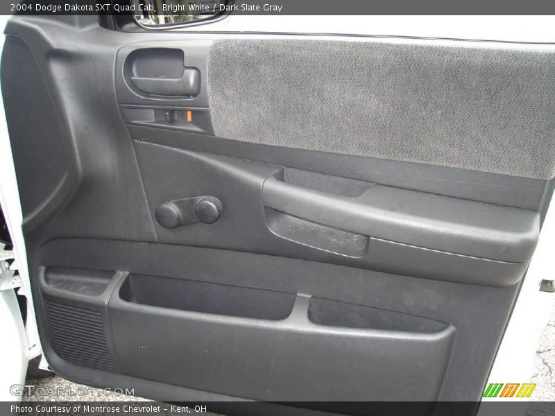 Bright White / Dark Slate Gray 2004 Dodge Dakota SXT Quad Cab
