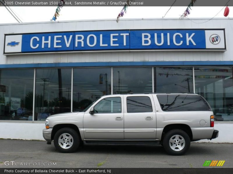 Sandstone Metallic / Gray/Dark Charcoal 2005 Chevrolet Suburban 1500 LT 4x4