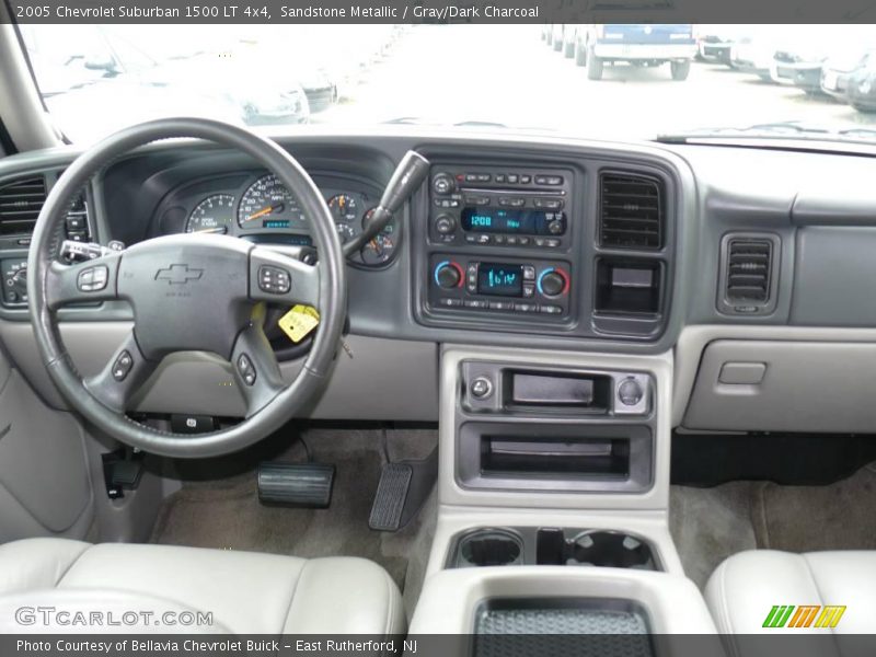 Sandstone Metallic / Gray/Dark Charcoal 2005 Chevrolet Suburban 1500 LT 4x4