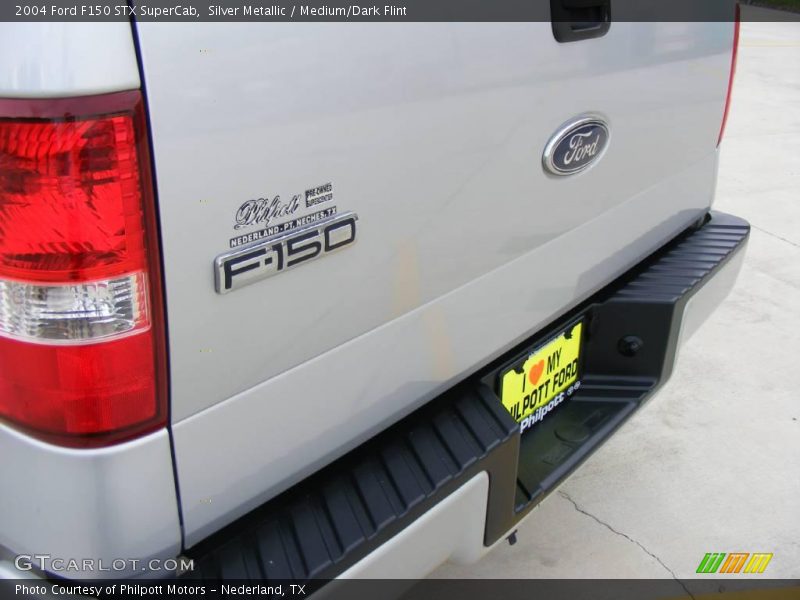 Silver Metallic / Medium/Dark Flint 2004 Ford F150 STX SuperCab