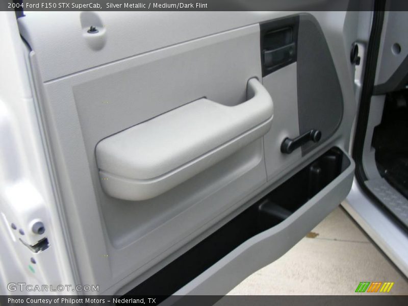 Silver Metallic / Medium/Dark Flint 2004 Ford F150 STX SuperCab