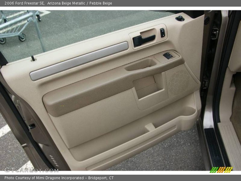 Arizona Beige Metallic / Pebble Beige 2006 Ford Freestar SE