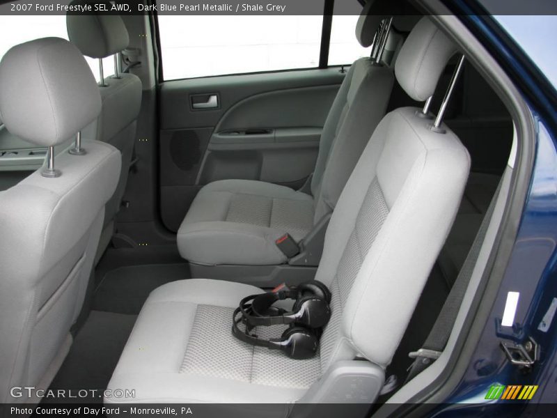 Dark Blue Pearl Metallic / Shale Grey 2007 Ford Freestyle SEL AWD