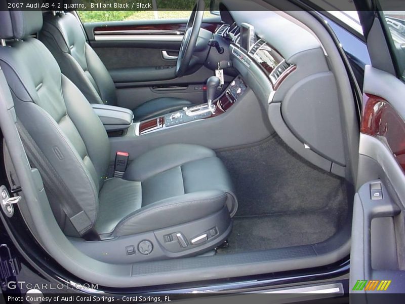 Brilliant Black / Black 2007 Audi A8 4.2 quattro