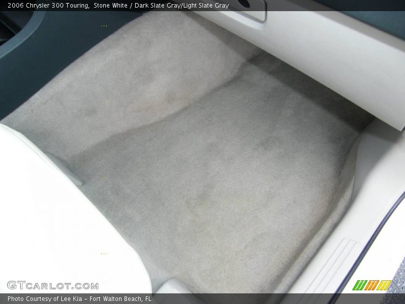 Stone White / Dark Slate Gray/Light Slate Gray 2006 Chrysler 300 Touring