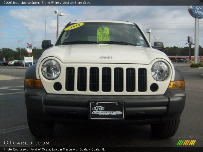Stone White / Medium Slate Gray 2006 Jeep Liberty Sport