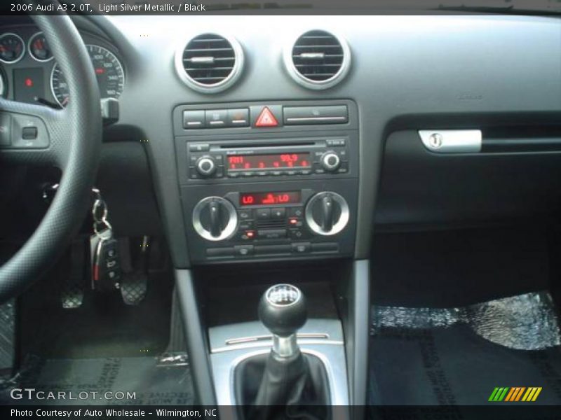 Light Silver Metallic / Black 2006 Audi A3 2.0T