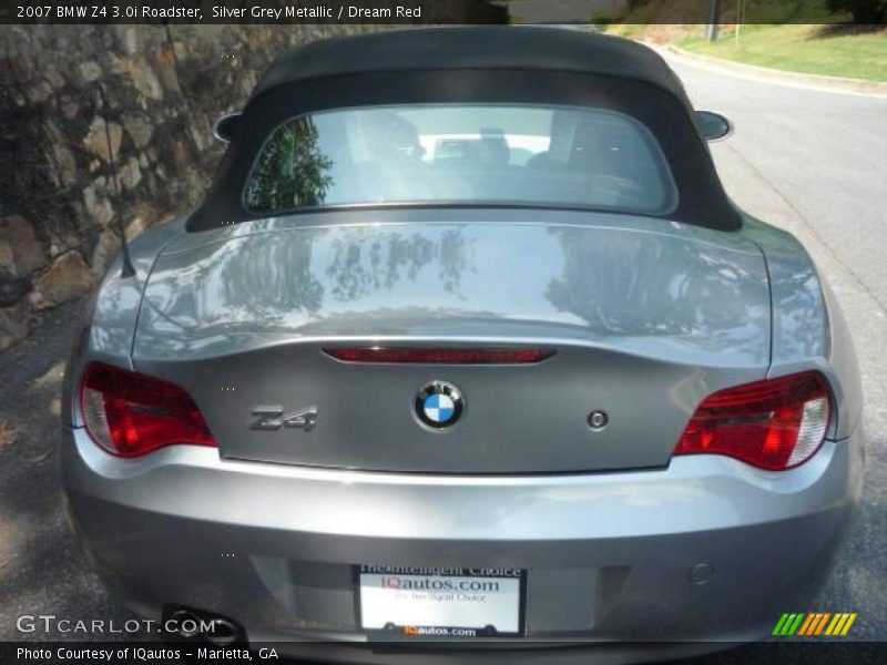 Silver Grey Metallic / Dream Red 2007 BMW Z4 3.0i Roadster