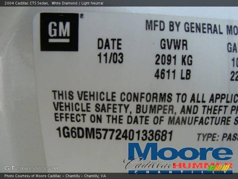 White Diamond / Light Neutral 2004 Cadillac CTS Sedan