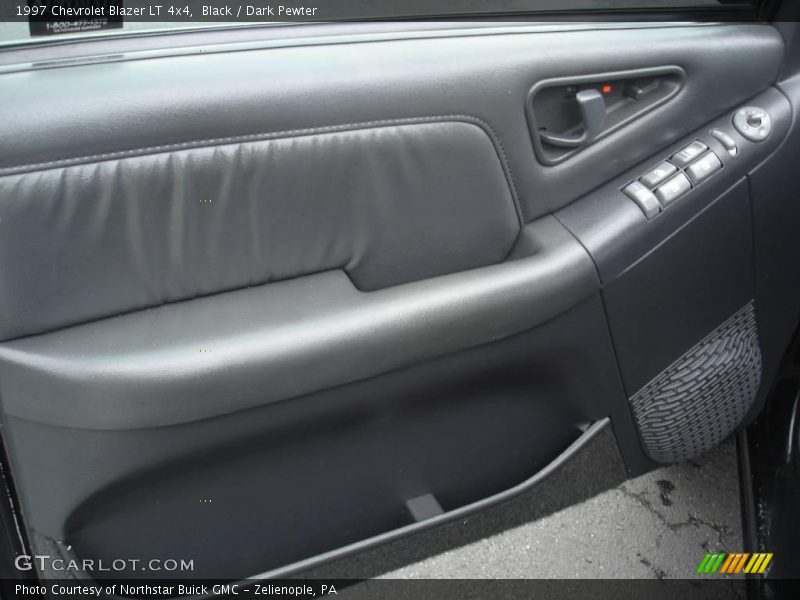 Black / Dark Pewter 1997 Chevrolet Blazer LT 4x4
