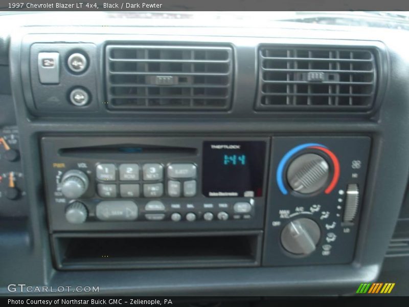 Black / Dark Pewter 1997 Chevrolet Blazer LT 4x4