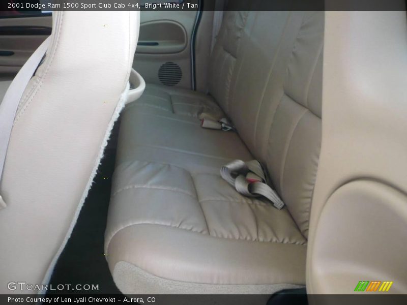 Bright White / Tan 2001 Dodge Ram 1500 Sport Club Cab 4x4