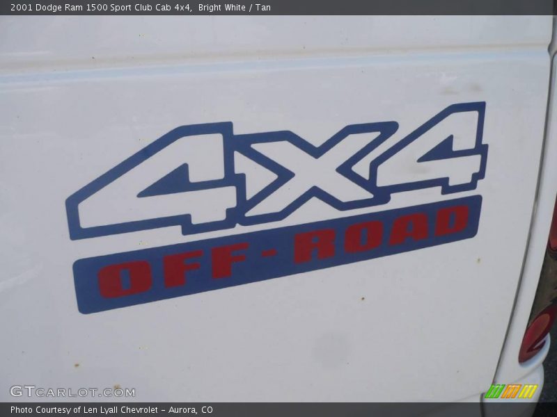 Bright White / Tan 2001 Dodge Ram 1500 Sport Club Cab 4x4