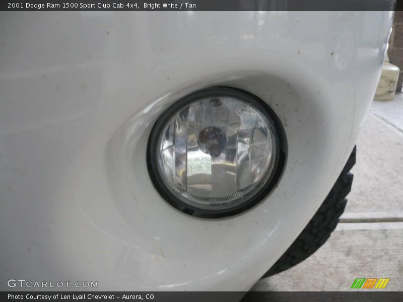 Bright White / Tan 2001 Dodge Ram 1500 Sport Club Cab 4x4