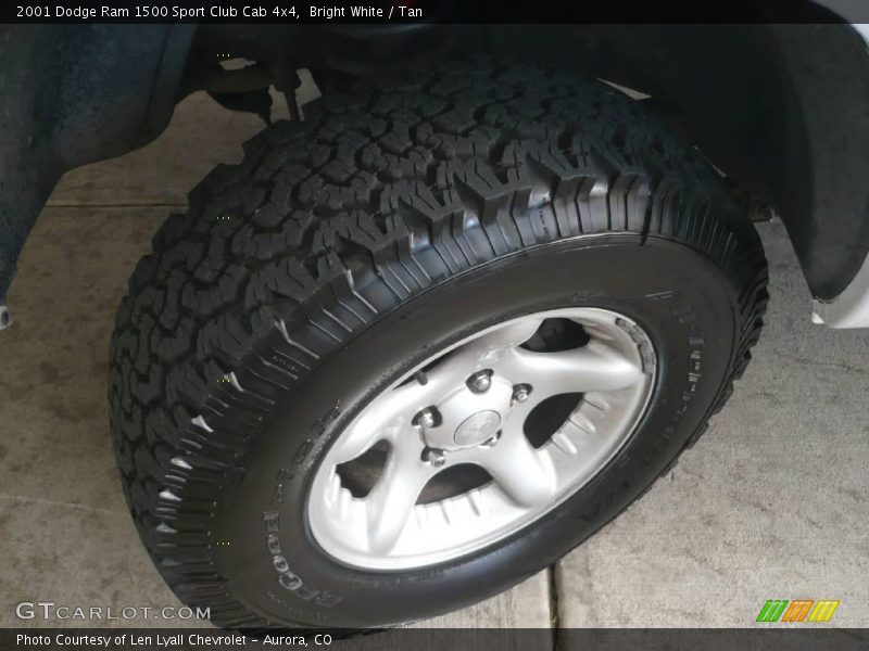 Bright White / Tan 2001 Dodge Ram 1500 Sport Club Cab 4x4