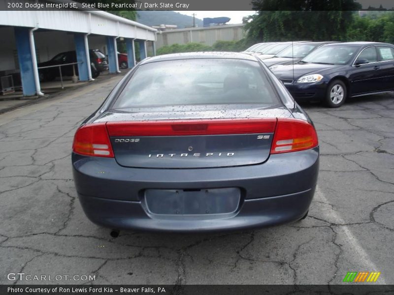 Steel Blue Pearlcoat / Dark Slate Gray 2002 Dodge Intrepid SE