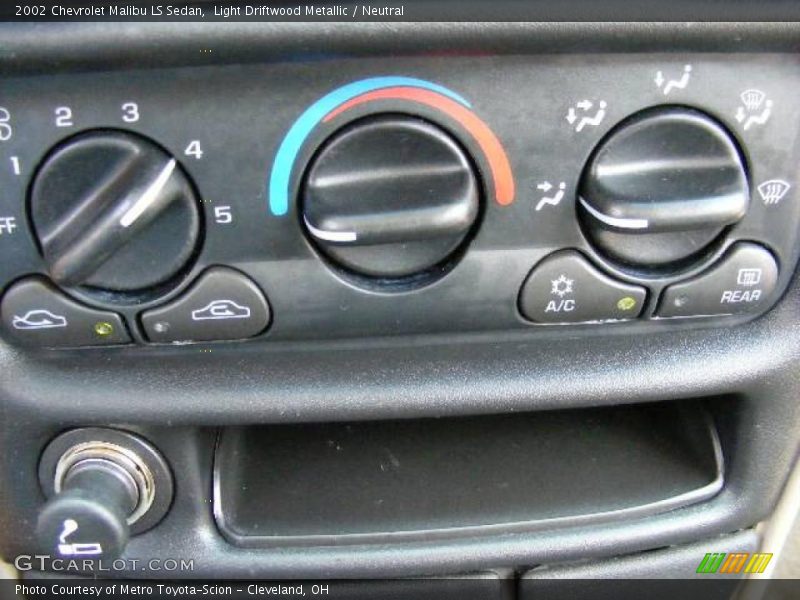 Light Driftwood Metallic / Neutral 2002 Chevrolet Malibu LS Sedan