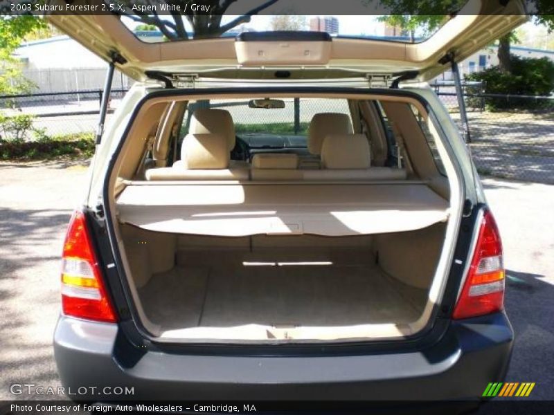 Aspen White / Gray 2003 Subaru Forester 2.5 X