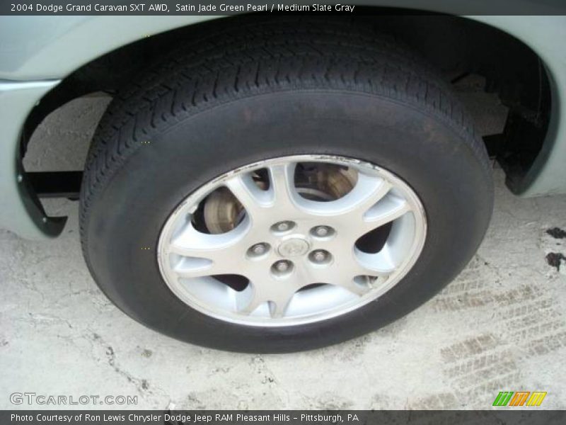 Satin Jade Green Pearl / Medium Slate Gray 2004 Dodge Grand Caravan SXT AWD