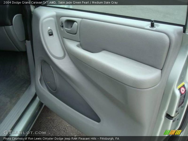 Satin Jade Green Pearl / Medium Slate Gray 2004 Dodge Grand Caravan SXT AWD
