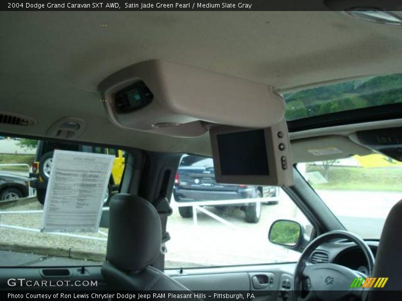 Satin Jade Green Pearl / Medium Slate Gray 2004 Dodge Grand Caravan SXT AWD