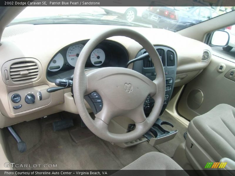 Patriot Blue Pearl / Sandstone 2002 Dodge Caravan SE