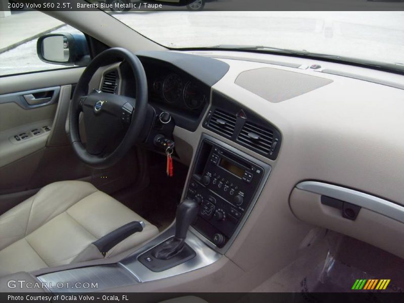 Barents Blue Metallic / Taupe 2009 Volvo S60 2.5T