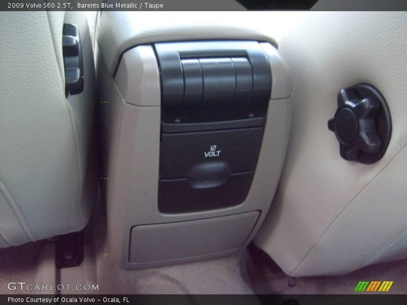 Barents Blue Metallic / Taupe 2009 Volvo S60 2.5T