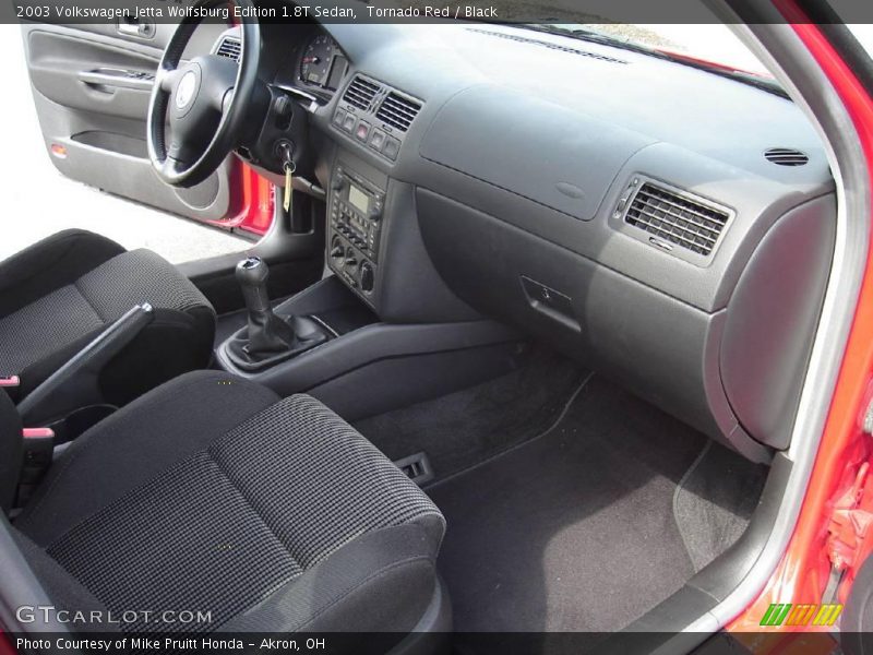 Tornado Red / Black 2003 Volkswagen Jetta Wolfsburg Edition 1.8T Sedan