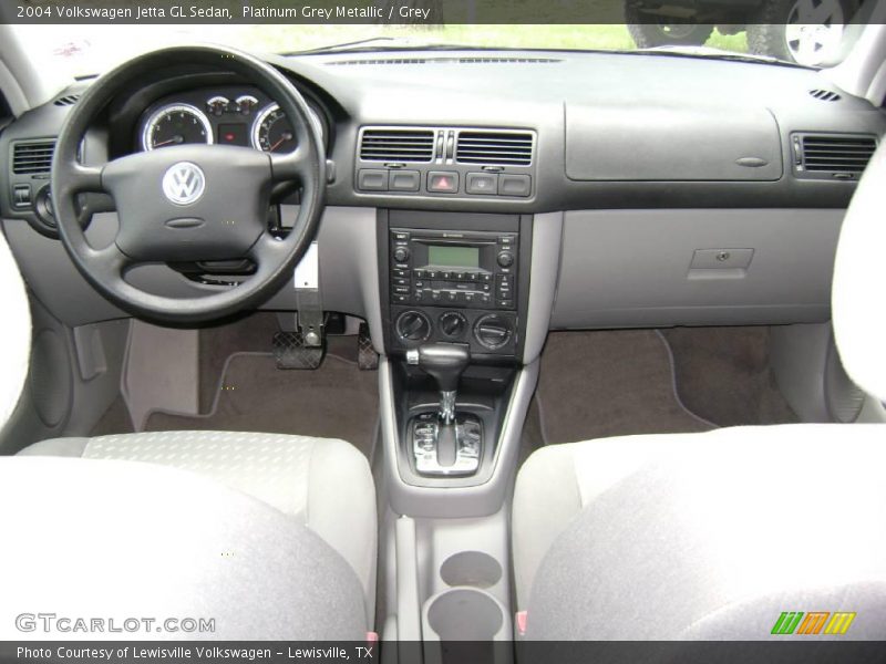 Platinum Grey Metallic / Grey 2004 Volkswagen Jetta GL Sedan