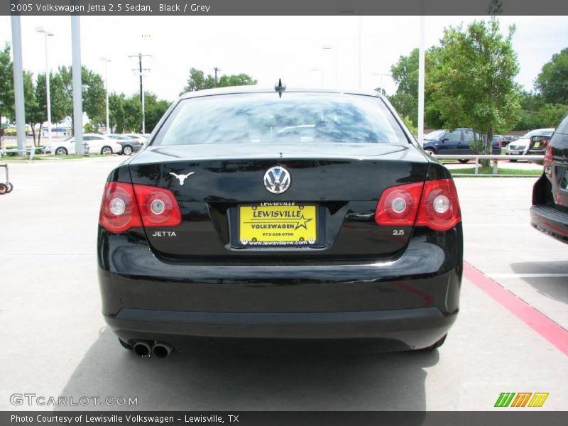 Black / Grey 2005 Volkswagen Jetta 2.5 Sedan
