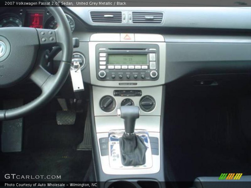 United Grey Metallic / Black 2007 Volkswagen Passat 2.0T Sedan