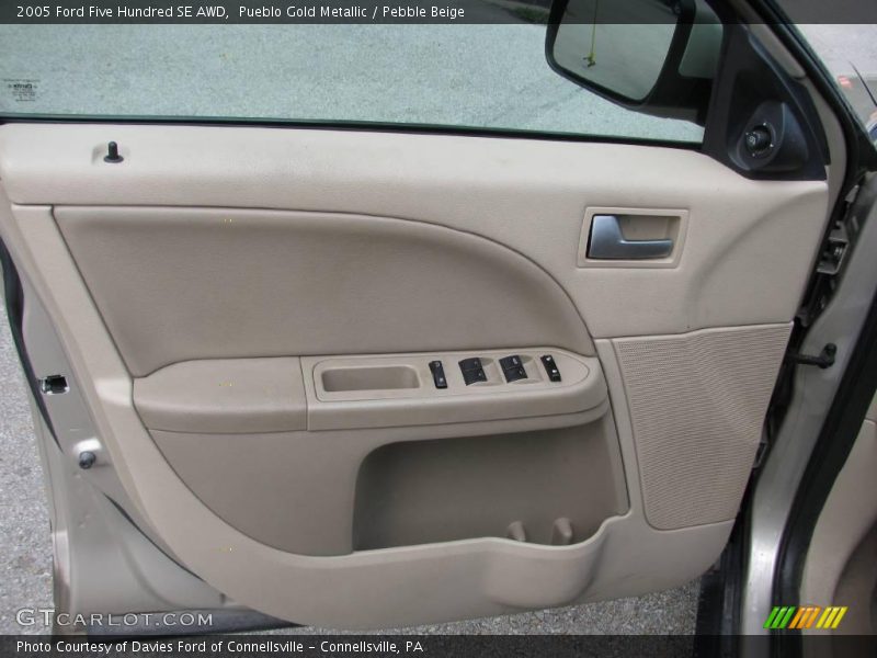 Pueblo Gold Metallic / Pebble Beige 2005 Ford Five Hundred SE AWD