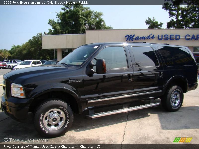 Black / Medium Pebble 2005 Ford Excursion Limited 4X4