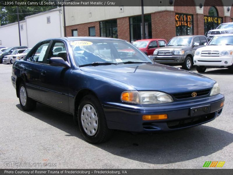 Nightshadow Pearl Metallic / Gray 1996 Toyota Camry LE Sedan