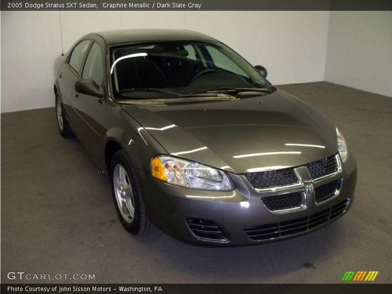 Graphite Metallic / Dark Slate Gray 2005 Dodge Stratus SXT Sedan