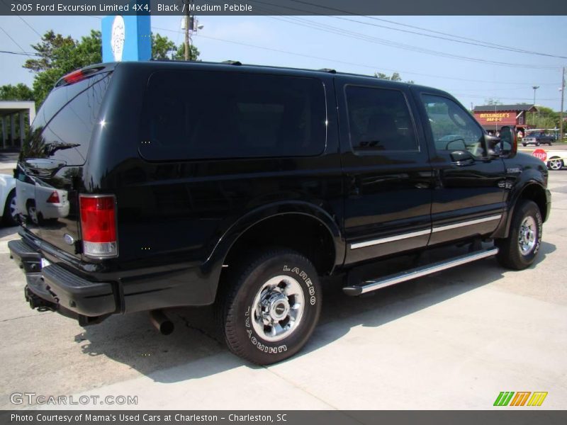 Black / Medium Pebble 2005 Ford Excursion Limited 4X4